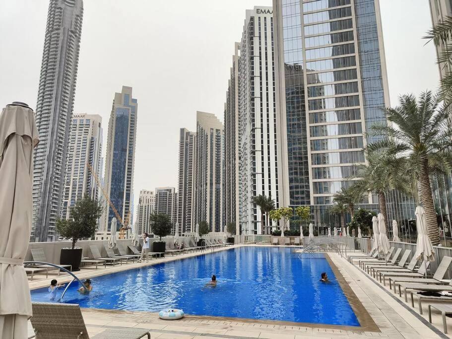 Burj View - 10 Minutes Walk Dream Lux Designer 3bd Будинок відпочинку