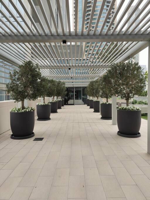 Burj View - 10 Minutes Walk Dream Lux Designer 3bd * Дубай
